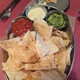 The Trio with salsa has a warm queso and warm chips. Quite enough for 3 to share so we ended up taking some home. Very yummy!!!