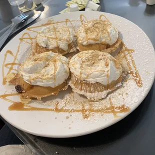 Apple Waffles! And they had WHITE CHOCOLATE CHIPS in them!!