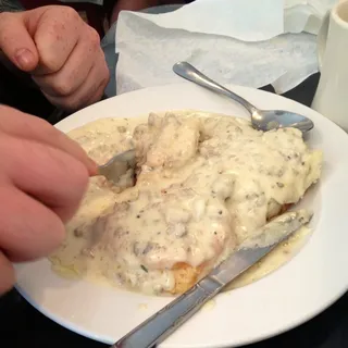 Biscuits 'n' Gravy