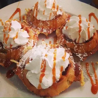 Dutch Apple Pie Waffles