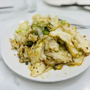 Stir fried Chinese cabbage 手撕包菜