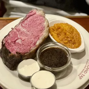 32 oz Prime Rib and Mashed Sweet Potatoes