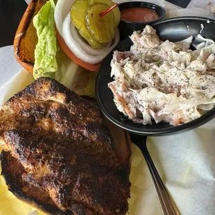 Delicious blackened chicken sandwich the coleslaw 10/10 on the blackened chicken!