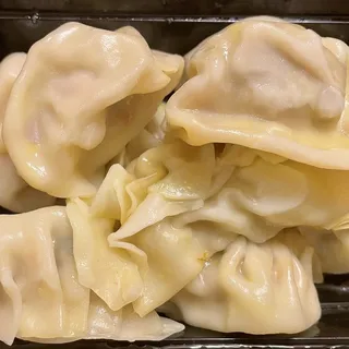 Momos