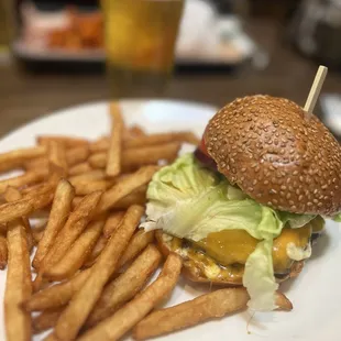 Highlands Sports Bar & Grill