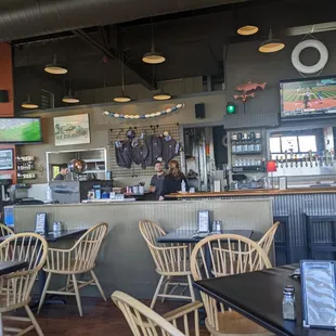 the bar and dining area