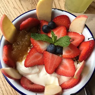 Seedy Granola - Yogurt/Fruit