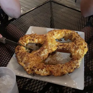 Jumbo Hightopps Pretzel