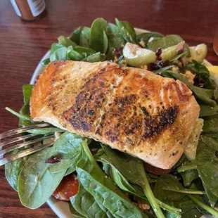 Salmon Spinach Salad