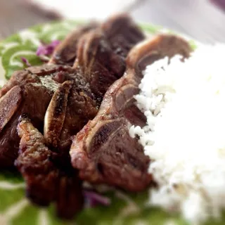 Flame Broiled Pūlehu Ribs