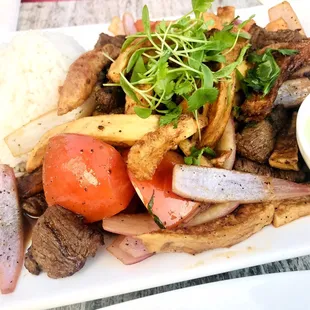 Lomo Saltado