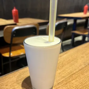Vanilla (Madagascar) shake