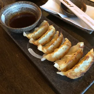 Gyoza