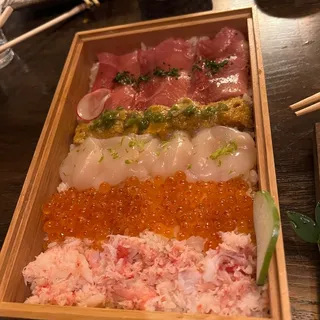 Deluxe Chirashi Don Special