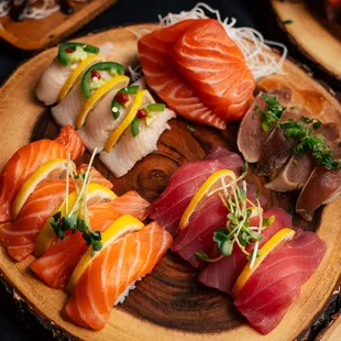 food, sushi, sashimi, sushi and sashimi