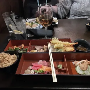 Hiko - a - Mon Bento Box