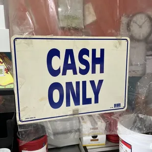 a cash only sign