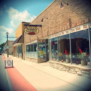 Cute place right on Chilton's Main Street.