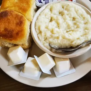 Undercooked/overcooked. Suggestion order extra hash browns. But really was a feast for eyes