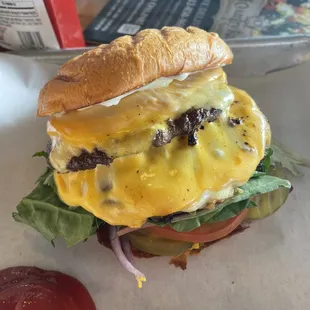 Ultimate cheeseburger