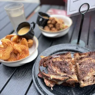 Reuben, Curly-ish Fries