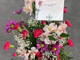 Russell Florist & Gifts