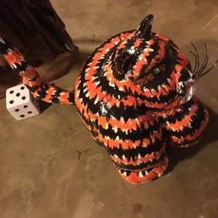 1/17/16. Sunday afternoon drive with no clear agenda leads us here. The coolest place on Planet Earth. Maybe? Chainsaw carved Calico Cat!!