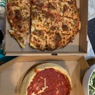 Chicago-thin &amp; cheese deep dish w bland crust