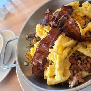Biscuits and Sausage Gravy