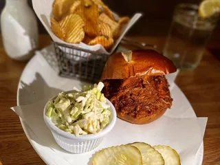 Mr & Mrs P's Eatery