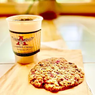 Coffee &amp; Oatmeal-Cranberry Cookie