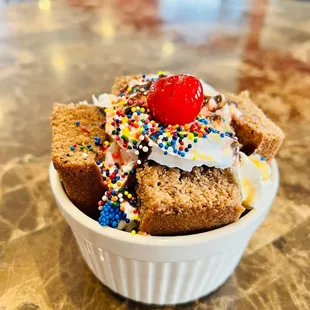 cupcakes, dessert, food