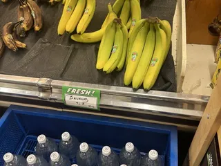 Pines Market