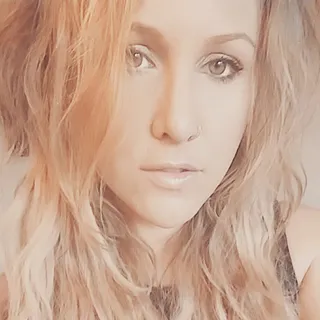Sara E.
