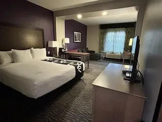 La Quinta by Wyndham Visalia/Sequoia Gateway