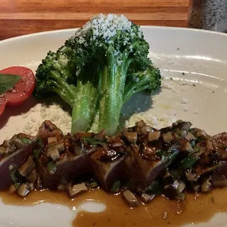 Ahi Tuna with Shiitake Ponzu