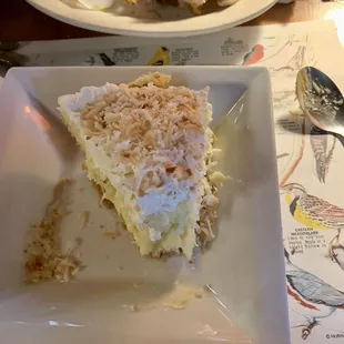 Coconut cream pie