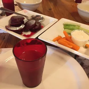 Everyone gets these appetizers