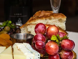 Urban Press Winery & Restaurant