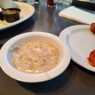 Sausage gravy.as good as your Grandma&apos;s.