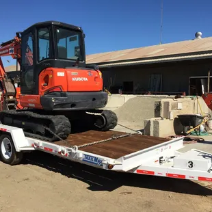 Kubota Excavator and TrailMax trailer