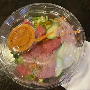 Tuna poke bowl