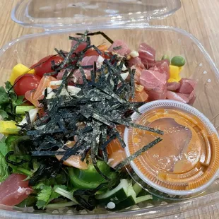 5. Spicy Hawaiian Poke Bowl