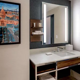 Guest room bath