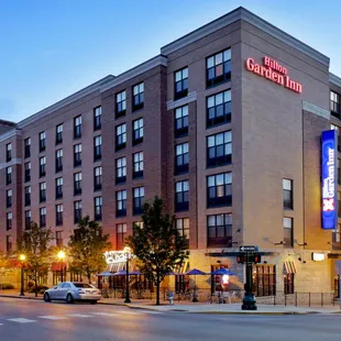 Hilton Garden Inn Bloomington is ideally located in the heart of downtown, just blocks from the IU campus.
