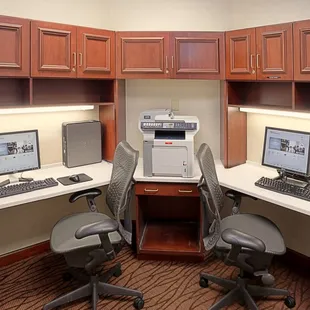 The 24-hour business center features high-speed internet access and remote access printers.