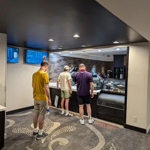 Coffee shop - does not take Starbucks gift cards