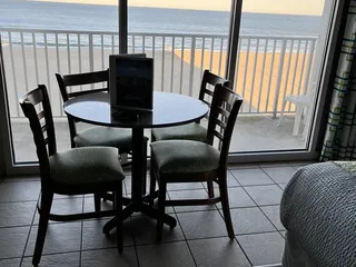 Schooner Inn