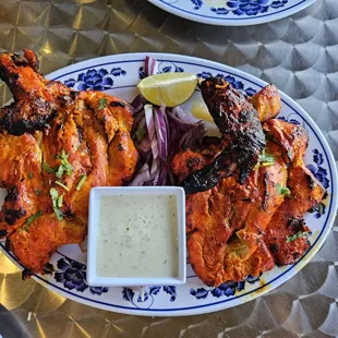 Best food ever. We ordered chicken kabob and chicken tandoori breast, and everything was exceptional. This will be our go-to spot.