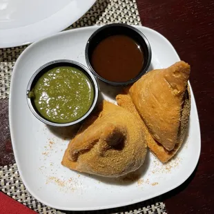 a plate of saman and a bowl of chuya